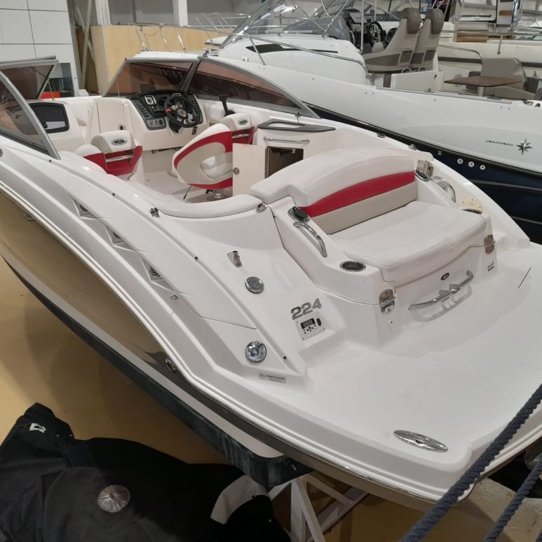 CHAPARRAL 224 SUNESTA