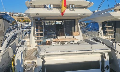 PRESTIGE 590 FLY