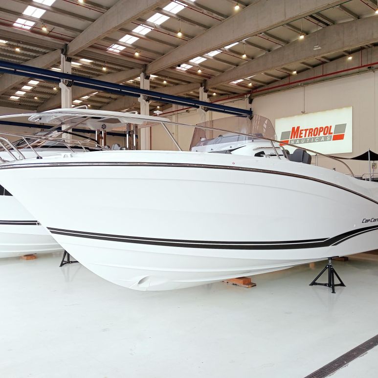 JEANNEAU CAP CAMARAT 9.0 CC