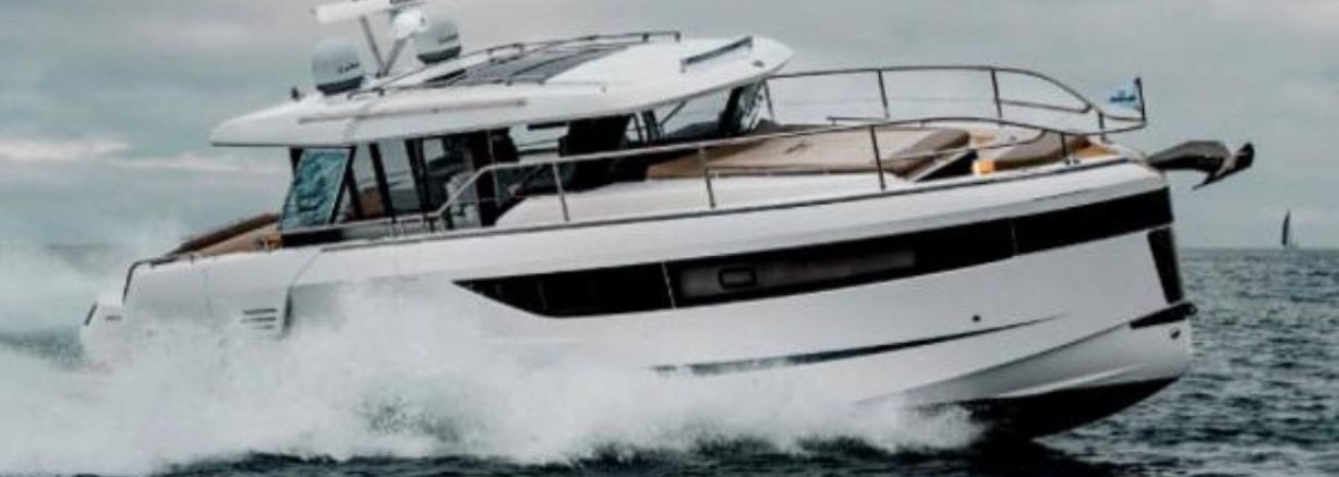 Wellcraft Explorer 44