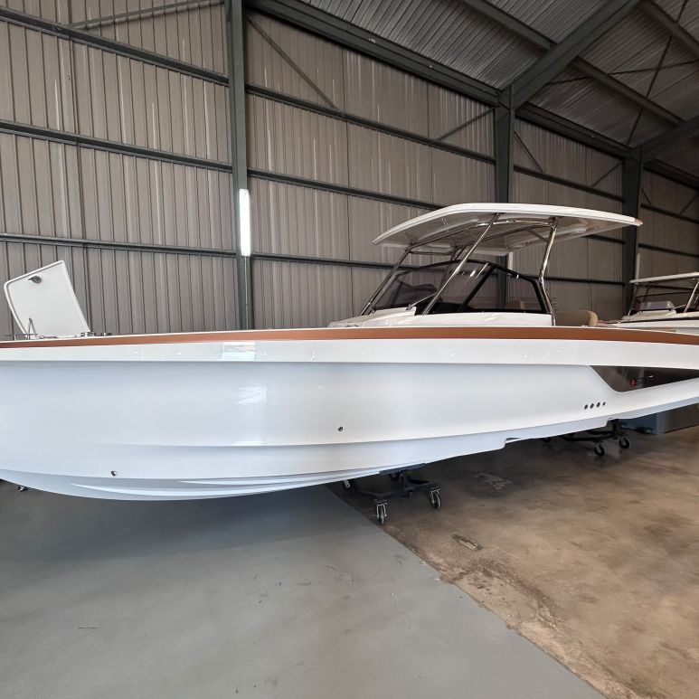 STERK 31 RC SUPER SPORT