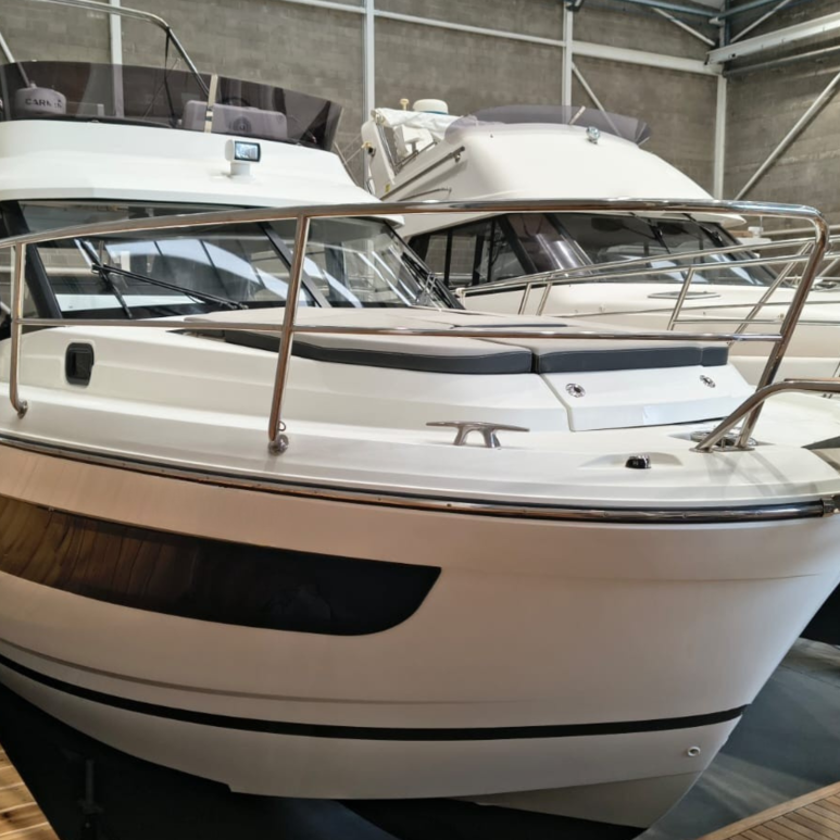 JEANNEAU MERRY FISHER 1095 FLY