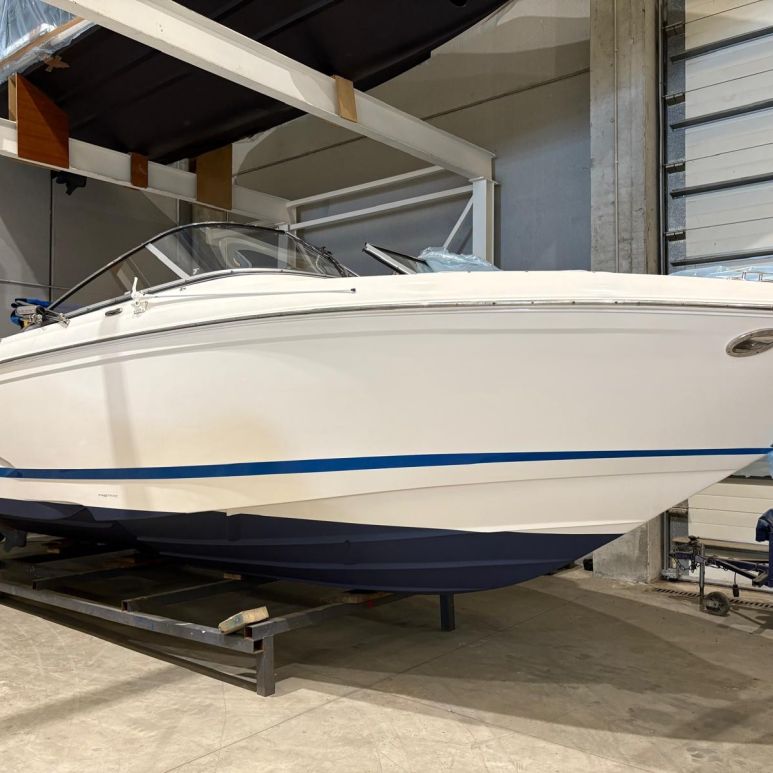 REGAL 2700