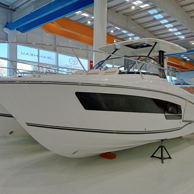 JEANNEAU CAP CAMARAT 9.0 WA SERIE 2