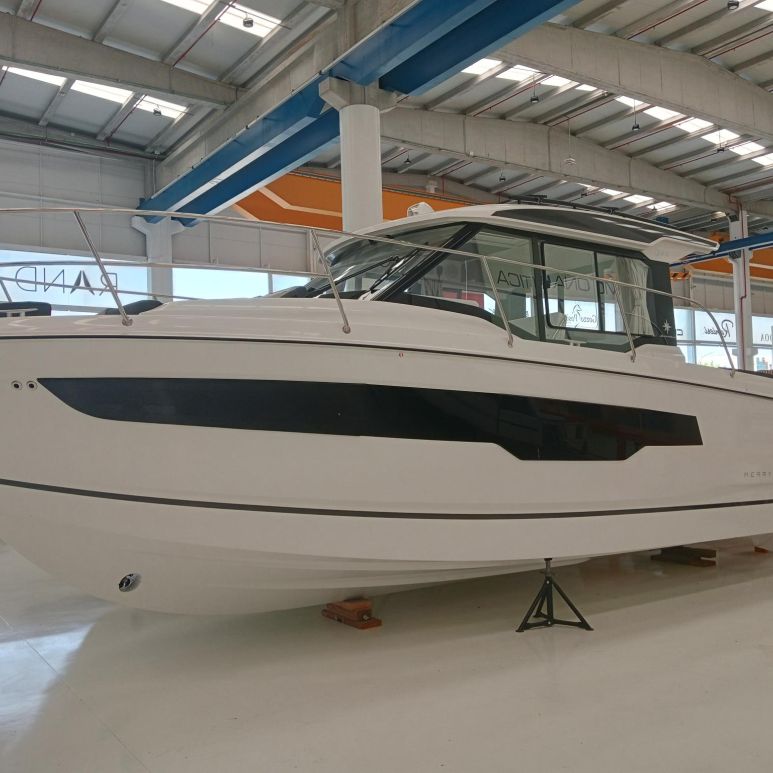 JEANNEAU MERRY FISHER 895 Serie 2