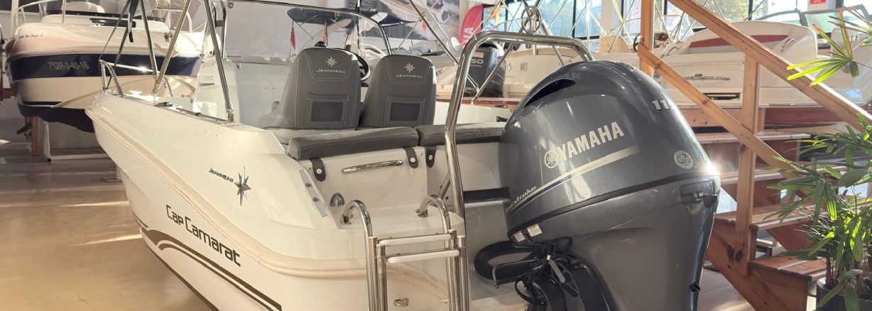 JEANNEAU CAP CAMARAT 5.5 CC