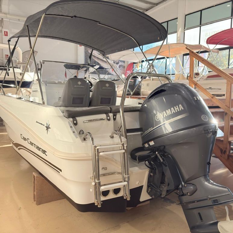 JEANNEAU CAP CAMARAT 5.5 CC