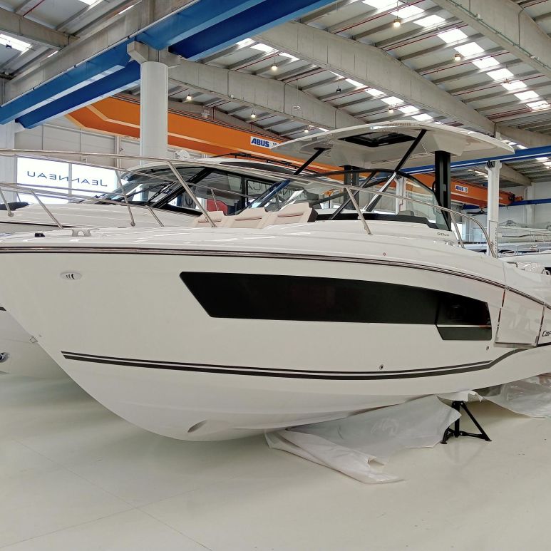 JEANNEAU CAP CAMARAT 9.0 WA SERIE 2