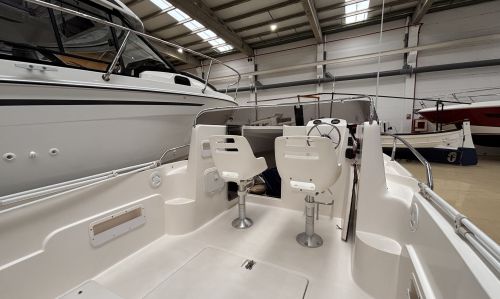 SIRIUS 560 CABIN 