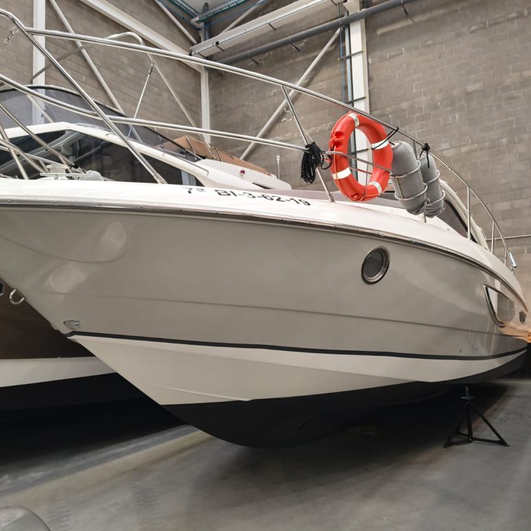 CRANCHI ENDURANCE 33