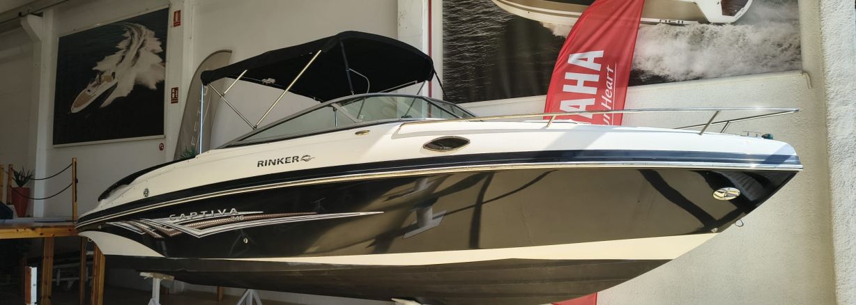 RINKER CAPTIVA 246
