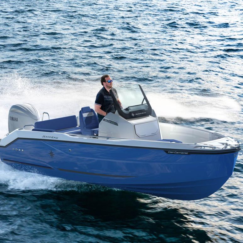 JEANNEAU CAP CAMARAT 6.0 CC 