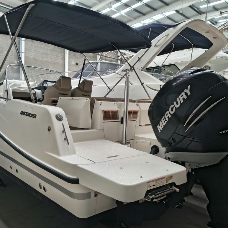 QUICKSILVER ACTIV 755 SUNDECK