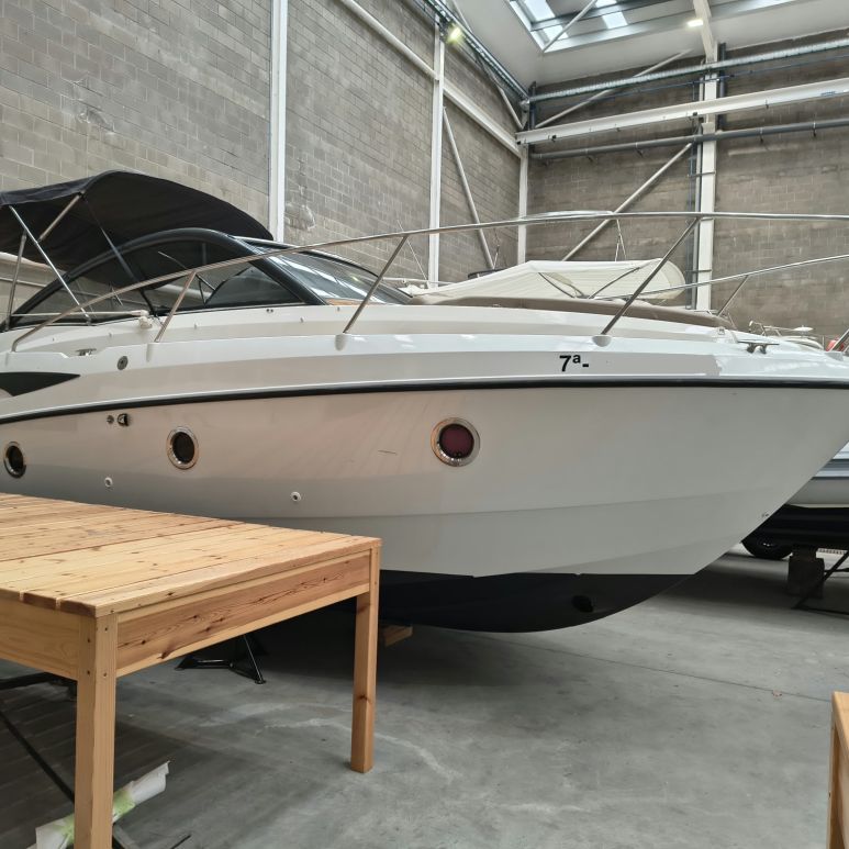 BENETEAU MONTECARLO 27