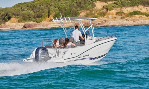 JEANNEAU CAP CAMARAT 6.5 CC-SERIE 3