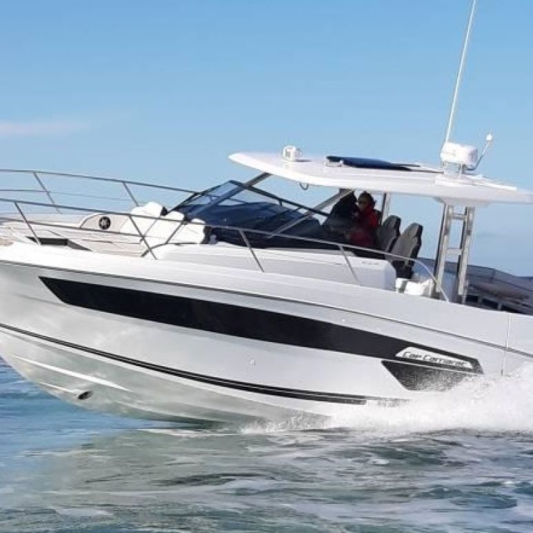CAP CAMARAT 12.5 WA